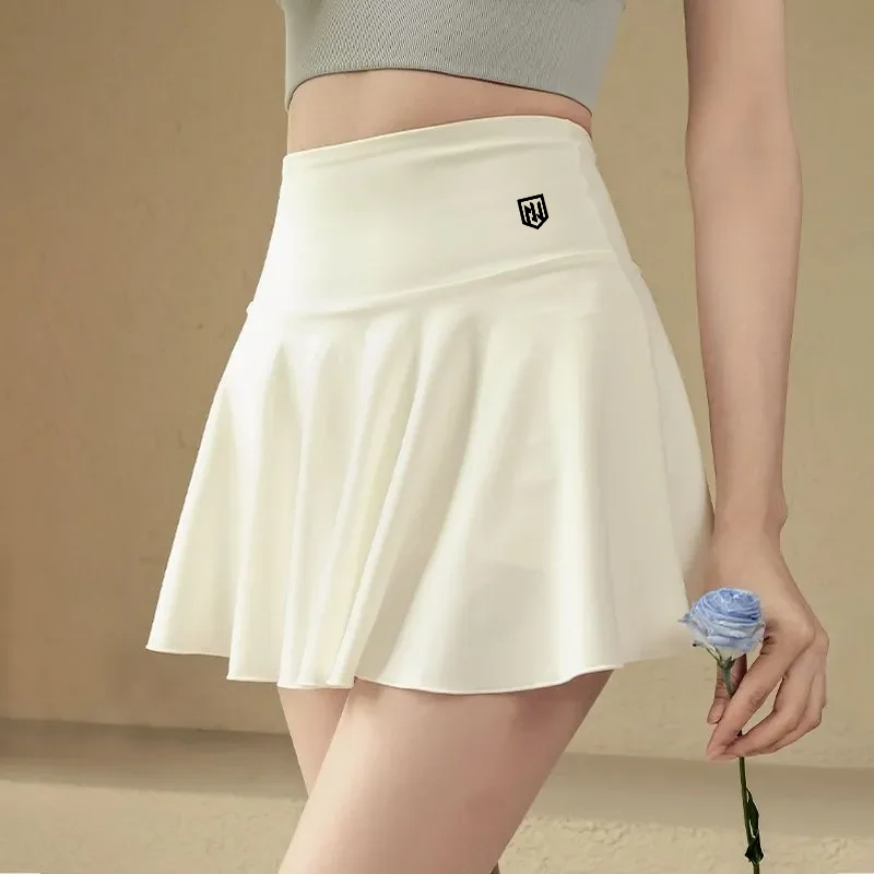 تنورة قصيرة صيفية للنساء لممار - مراجعة Summer Golf Clothing وسعره