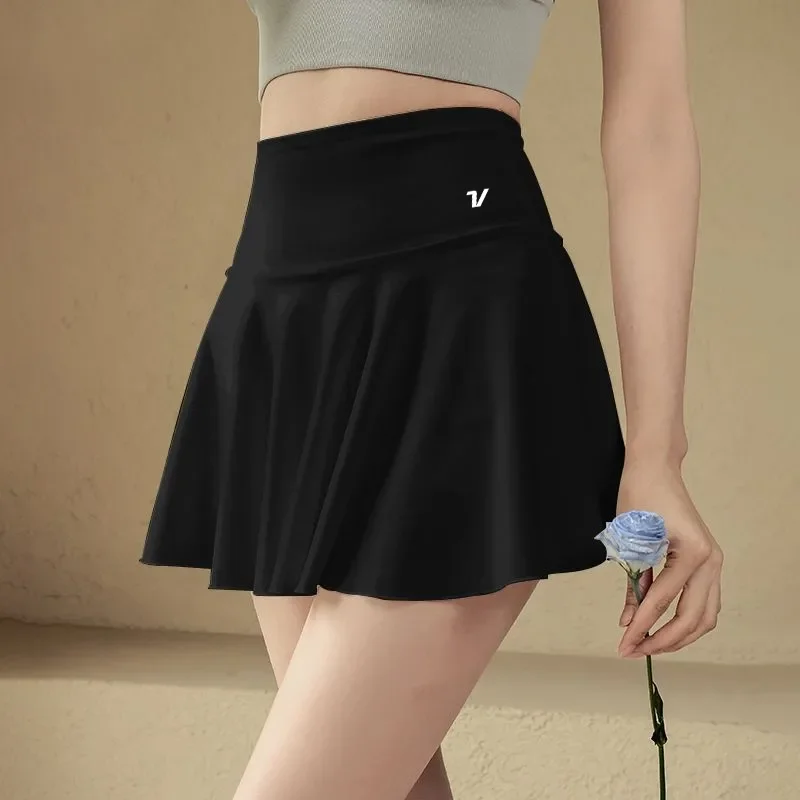 تنورة قصيرة صيفية للنساء لممار - مراجعة Summer Golf Clothing وسعره
