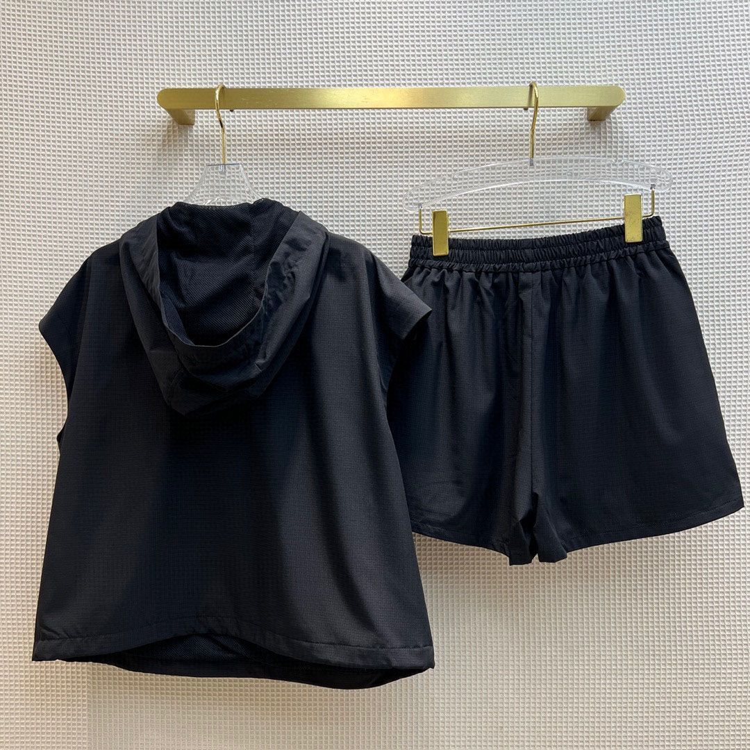 طقم ملابس جولف صيفي من قطعتين: - مراجعة Summer Golf Clothing وسعره