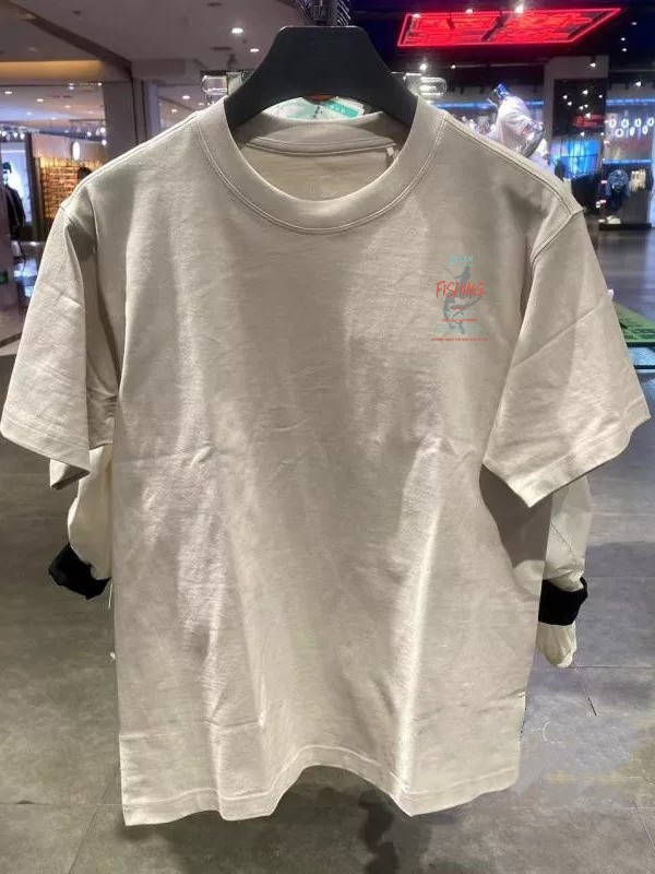 تي شيرت فضفاض بأكمام قصيرة من  - مراجعة Summer Clothing Outlet وسعره
